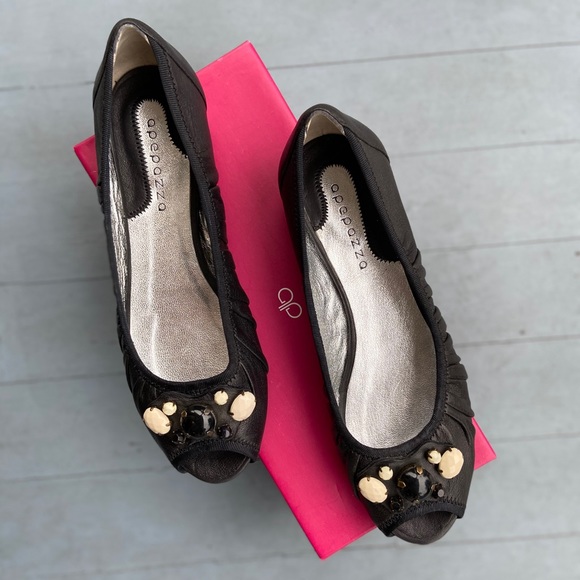 Ballet Flats - Picture 1 of 4